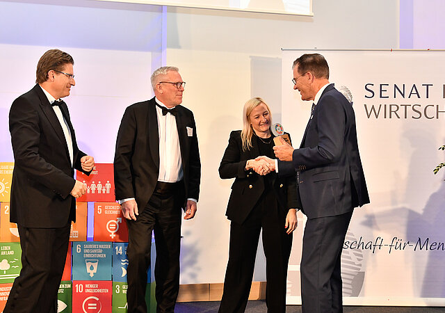 Yvonne Cvilak erhält den German SDG-Award